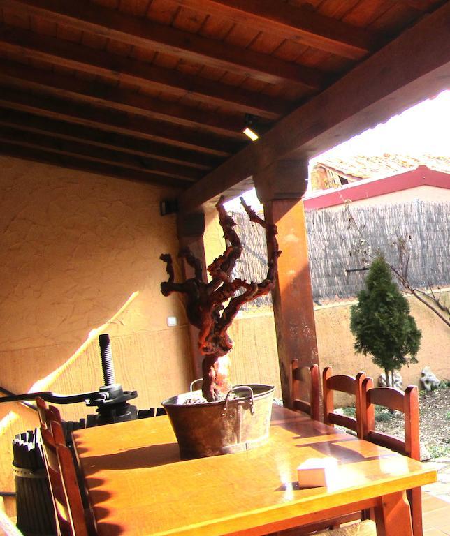 Casa Rural La Prensa De Vino Hotel San Esteban De Gormaz Buitenkant foto